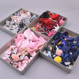 A 17-piece set of children's hair accessories