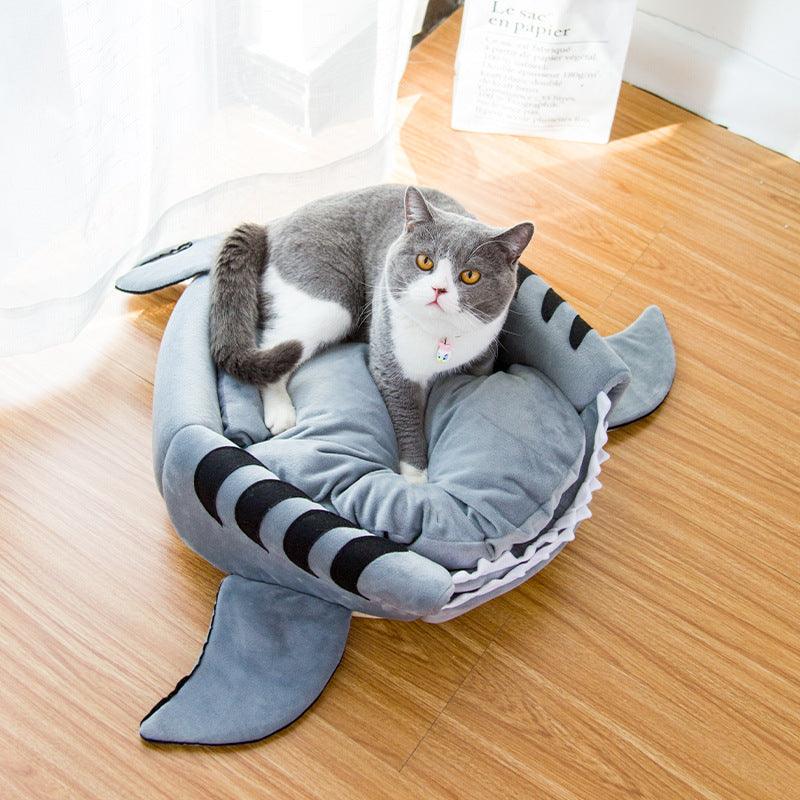 Creative Dual-Purpose Shark Pet Bed Small Dogs And Cats Warm Pet Bed - Nioor