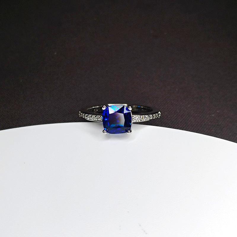 European And American Four Prong Sapphire Moissanite Diamond Ring - Nioor