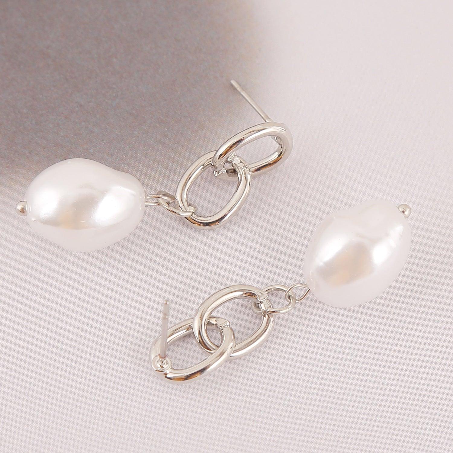 Ladies New Exquisite Pearl Earrings - Nioor