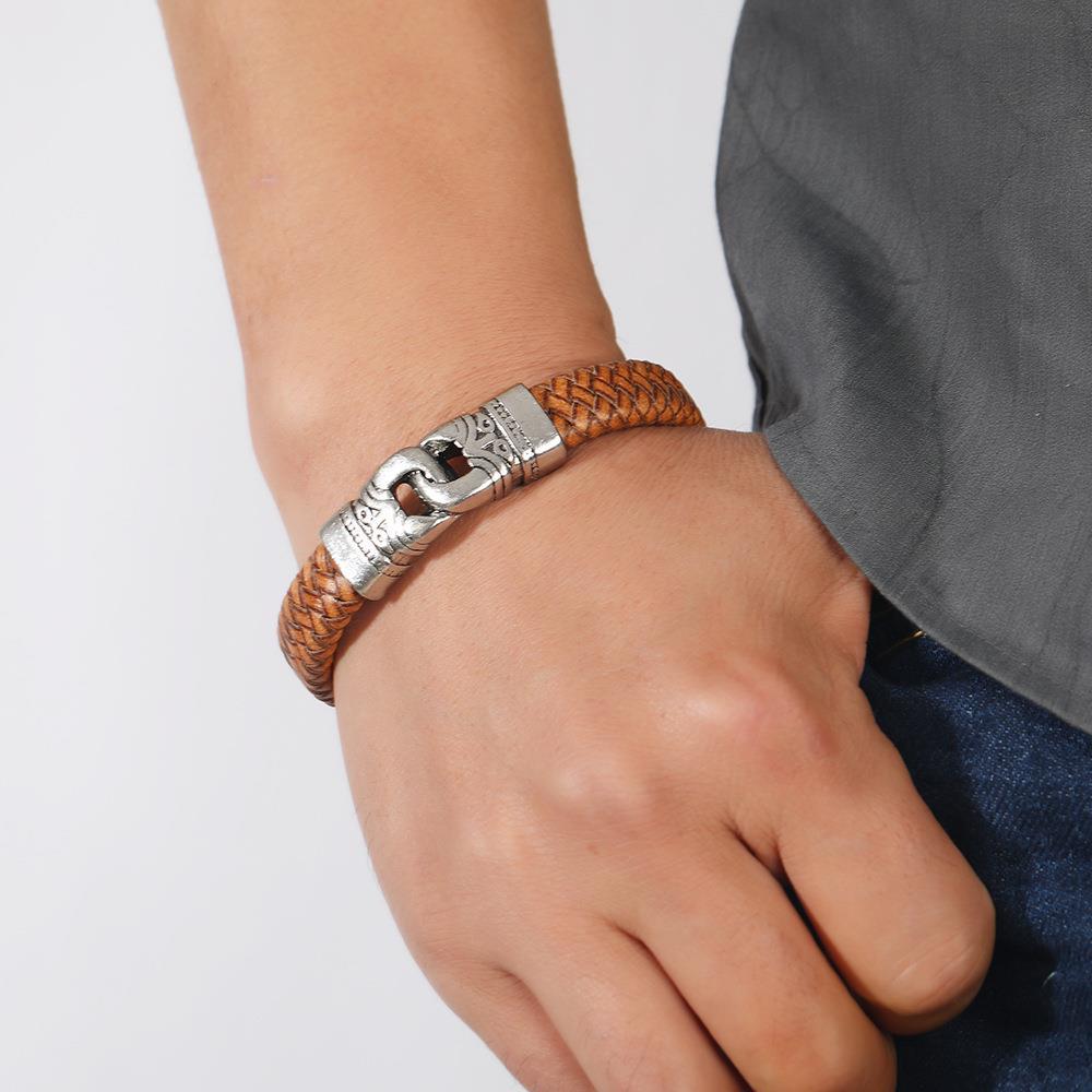 Alloy Hand-held Men's Leather Woven Bracelet