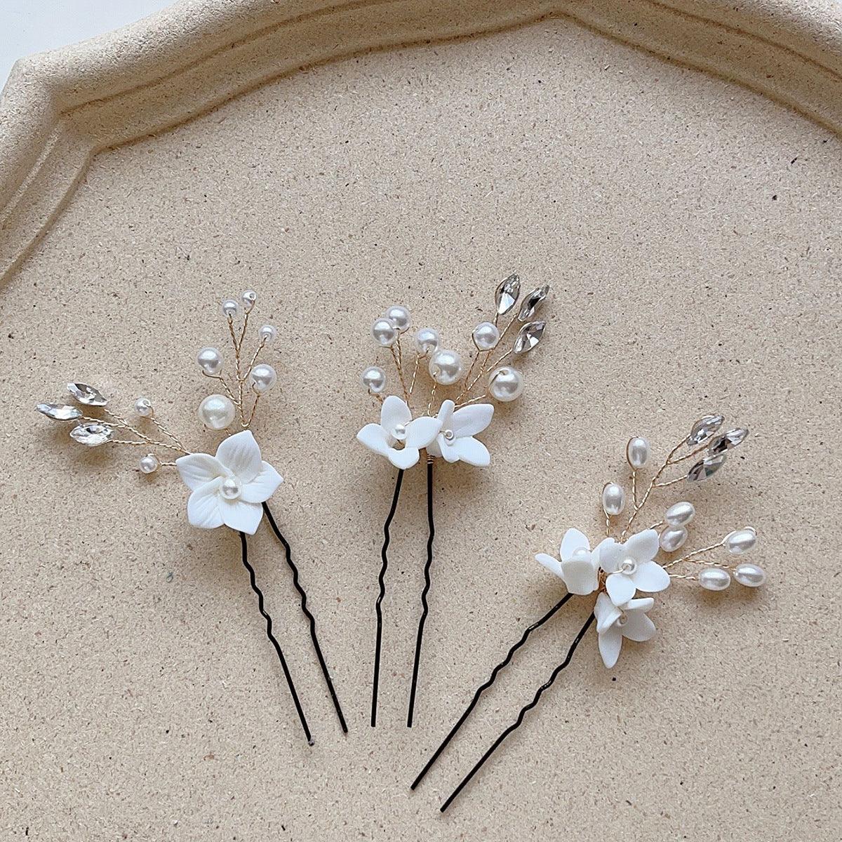 Three Sets Of White Flower U Shaped Hairpins - Nioor