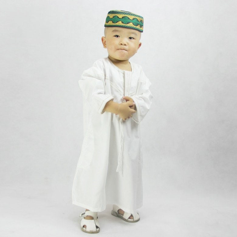 Small Muslim Men's Robe With Cotton And Linen Embroidery