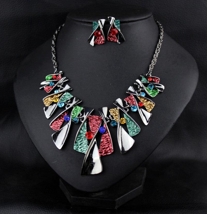 Metal Geometric Shape Rhinestone Earring Necklace - Nioor