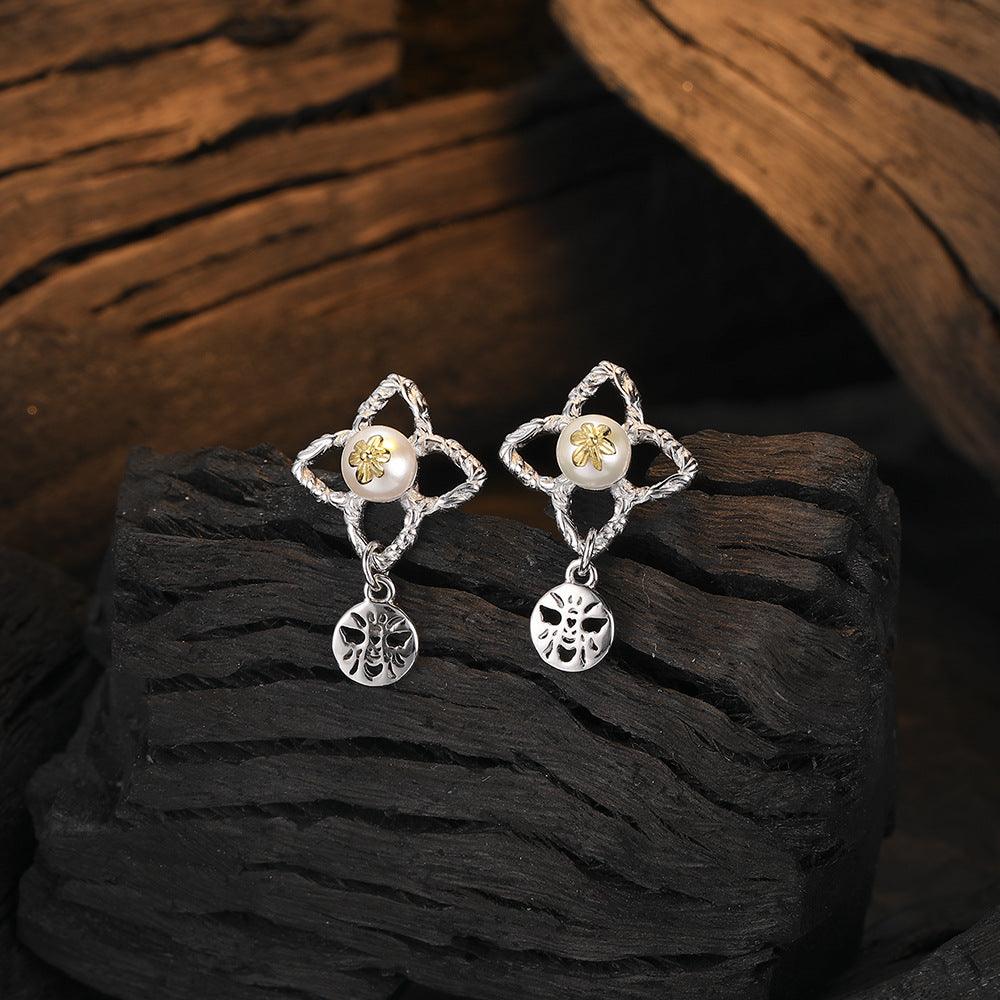 Bee Flower Temperament 925 Silver Pearl Earrings - Nioor