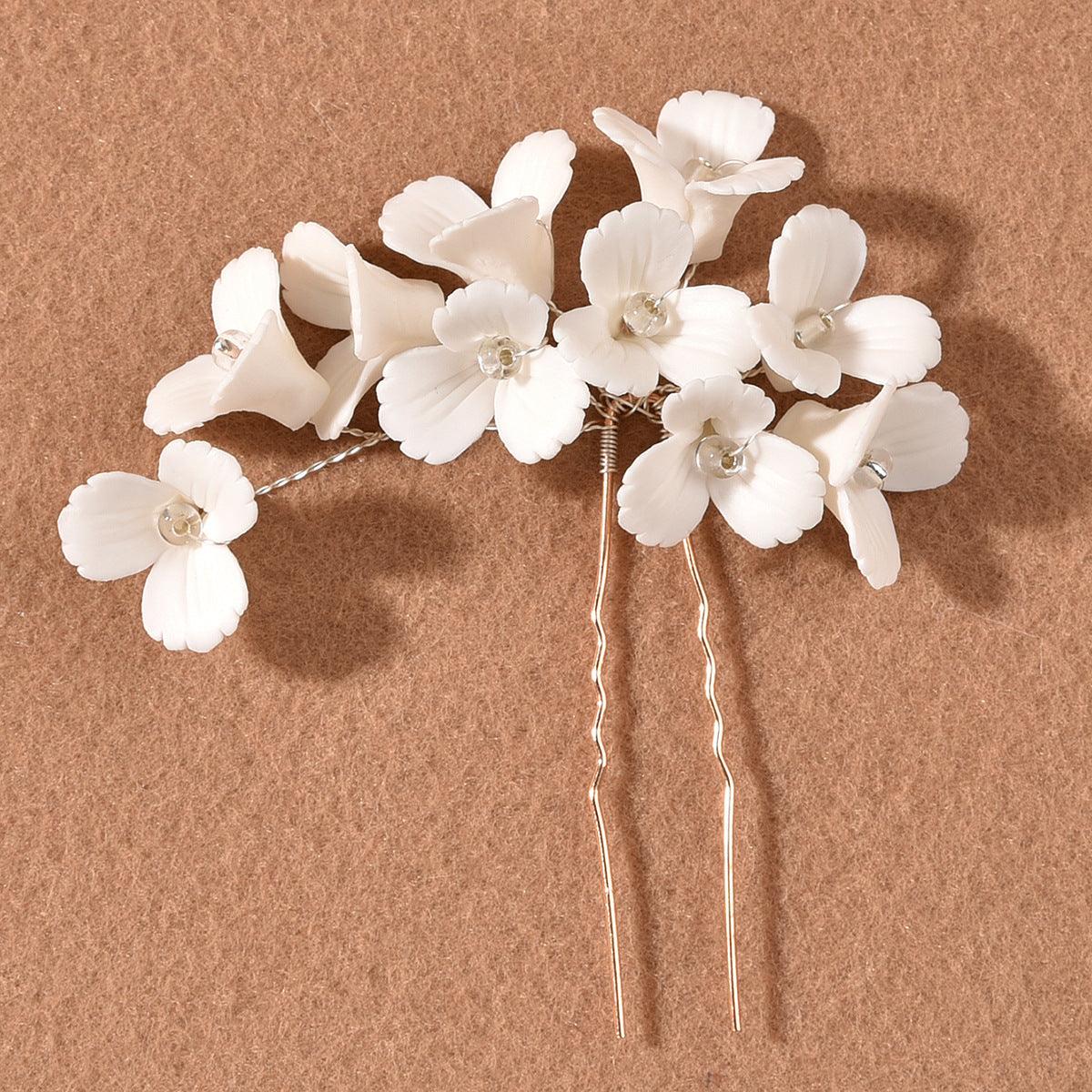 White Three Dimensional Flower U Shaped Hairpin - Nioor