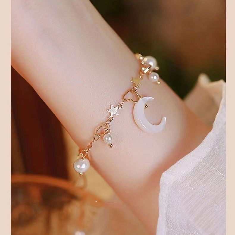 Mountain Crescent Pearl Bracelet Female Special-interest Design High-grade Love Artistic Style