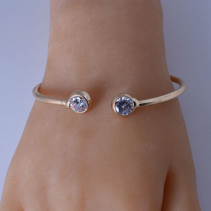 Classic Round Open-ended Simple Diamond Plated Bracelet