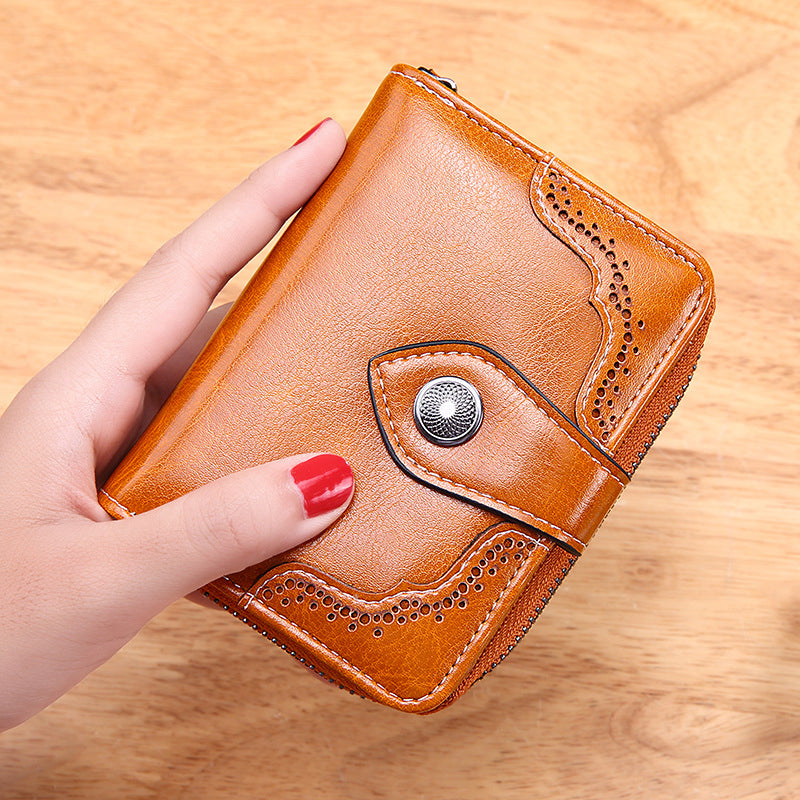 Women's Retro Wax Leather Zipper Wallet