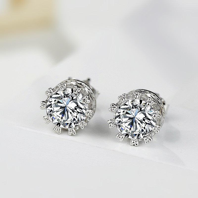 Diamond Zircon Crown Stud Earrings - Nioor