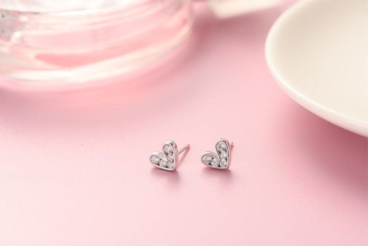 Silver Love ear nail - Nioor