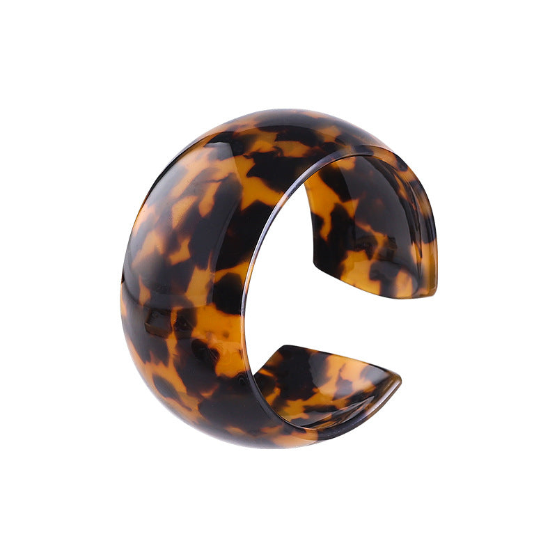 Fashion C- Shaped Simple Resin Bracelet