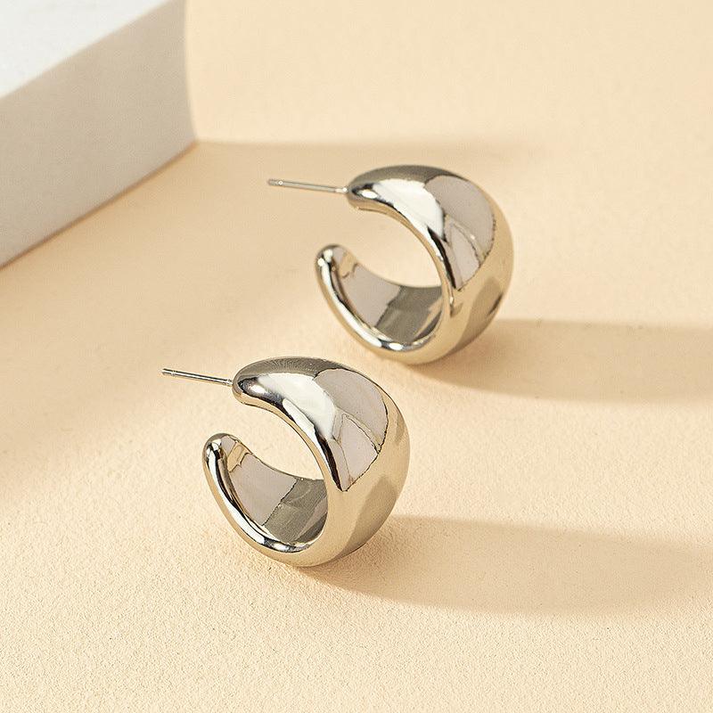 European And American Style Simple Fashion Metal Wide Surface C- Shaped Earrings - Nioor