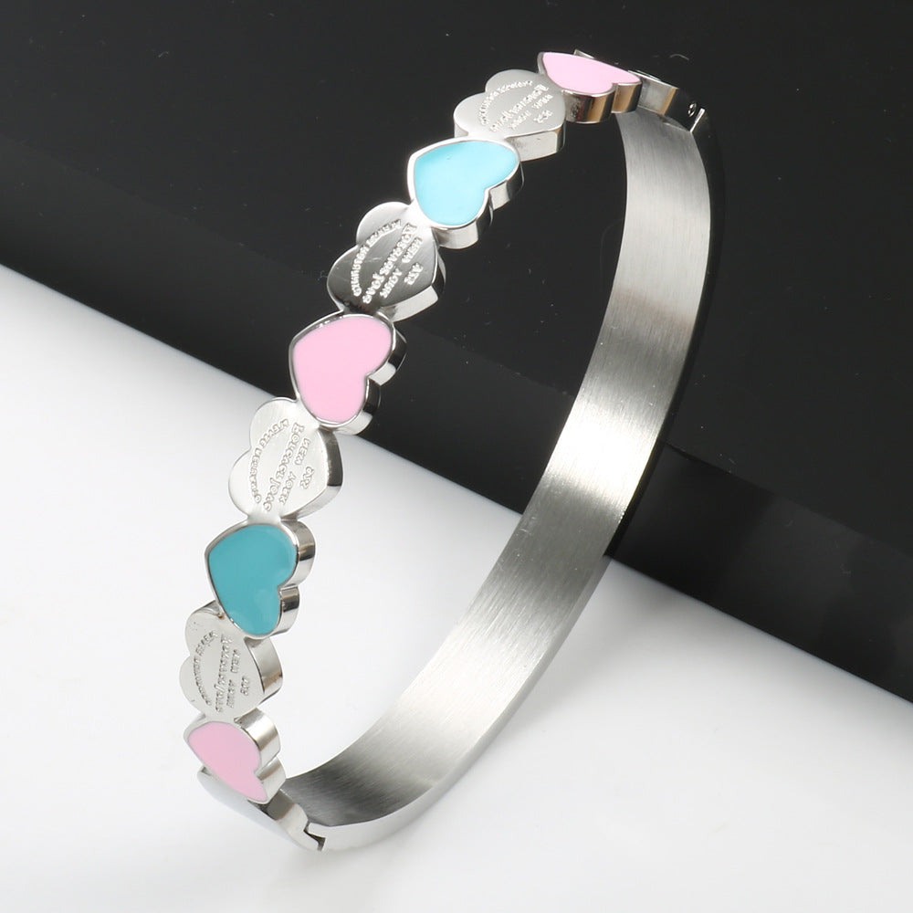 New Fashion Three-color Heart-shaped Bracelet Titanium Steel 18K Gold Plating College Style Female Bracelet