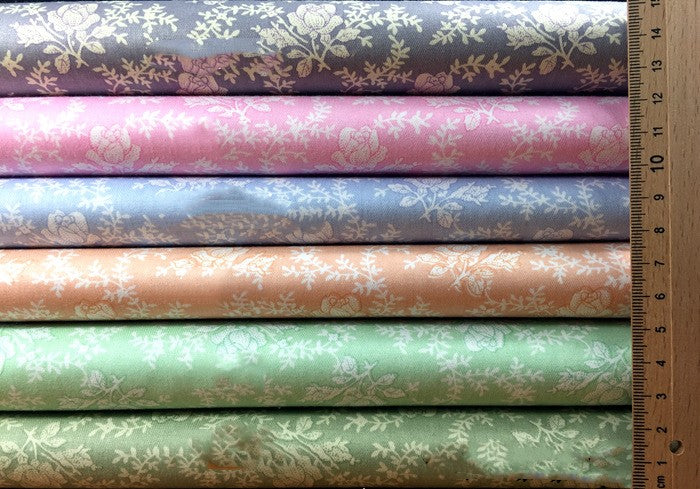 Floral Six Color Cotton Printed Fabric With Twill Width Of 1.6 Meters