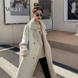 Women's Fashionable Suede White Fur Coat - Nioor