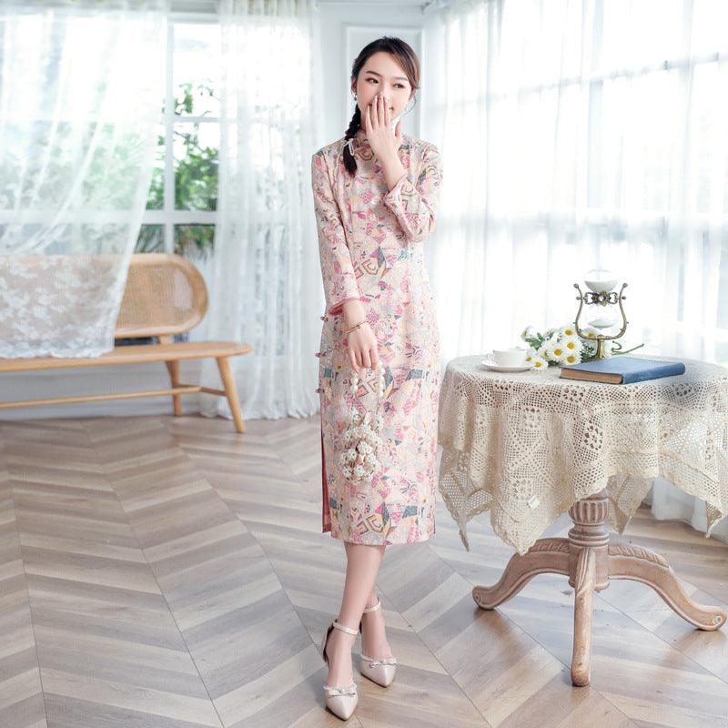 Embroidered Sequins Vintage Standing Neck Cheongsam - Nioor