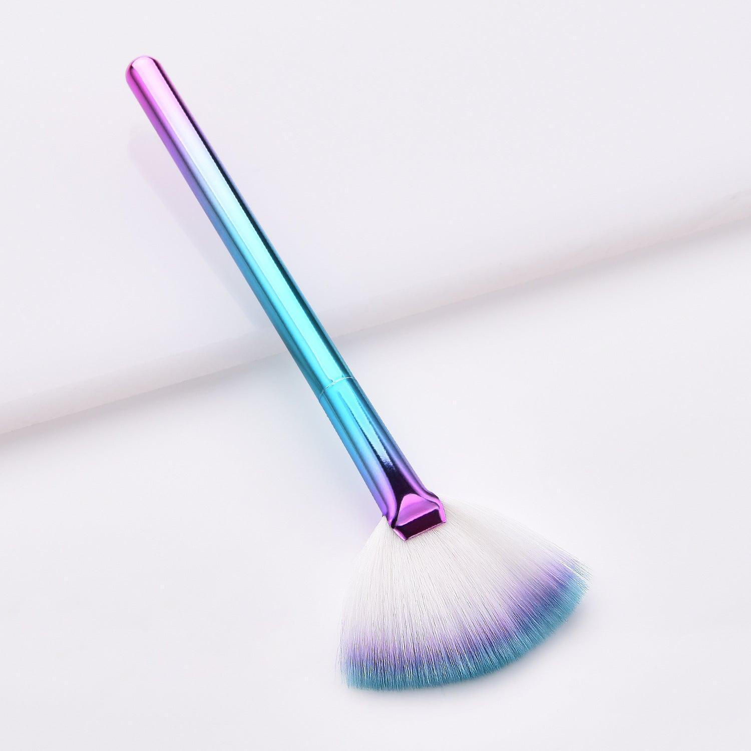 Fan Makeup Brush - Nioor