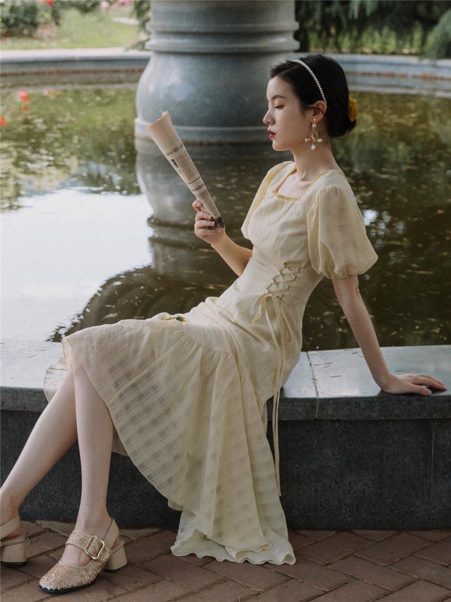 Light Yellow Fishtail Skirt Puff Short Sleeve Square Collar Lady Retro Waist-controlled Self-tie Dress - Nioor