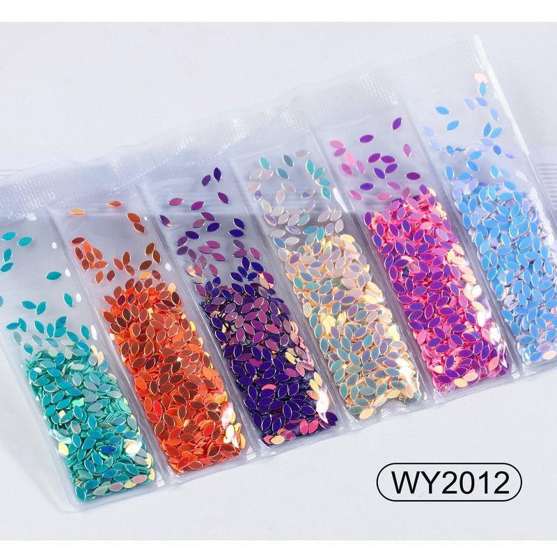 Nail Art Accessories Glitter Sequins Laser Diamond Love Heart Nail Patch - Nioor