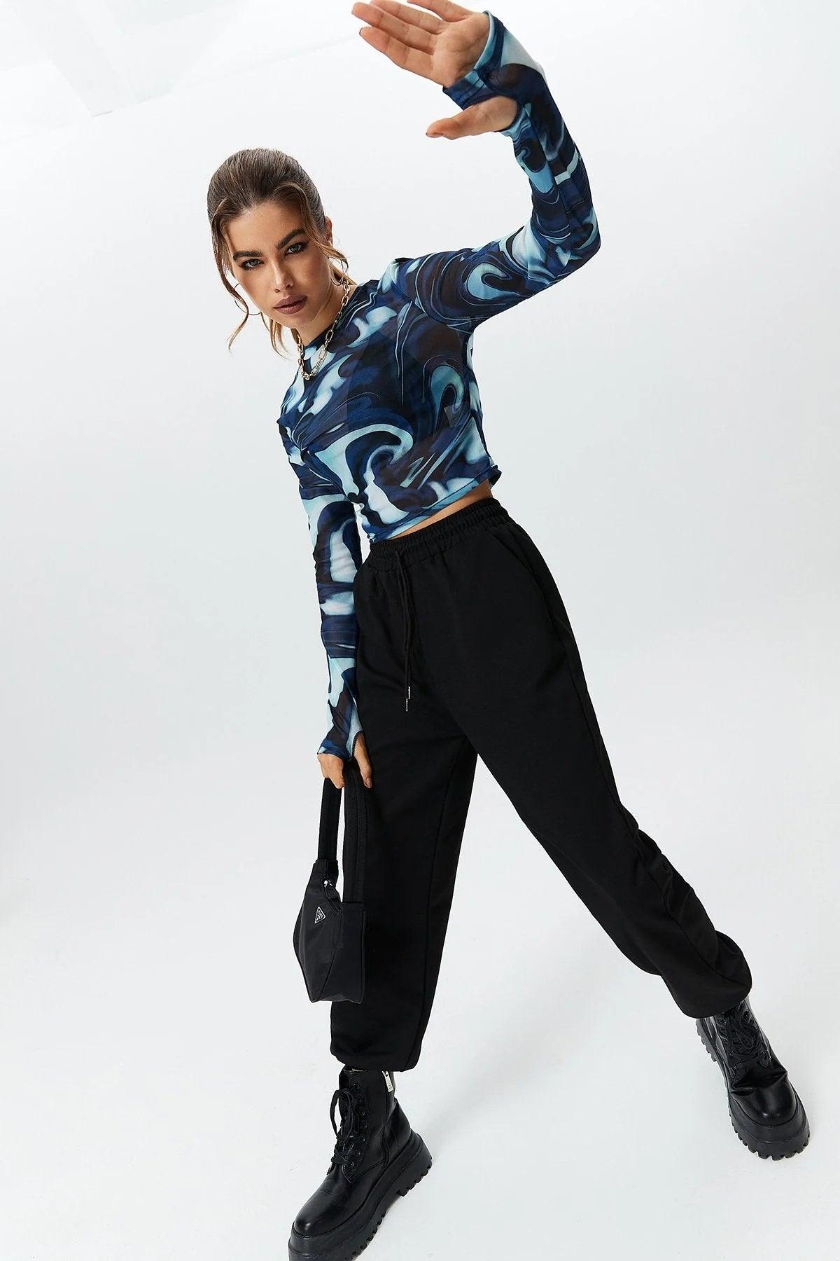 Round Neck Pullover Printed Crop Long Sleeve Top - Nioor