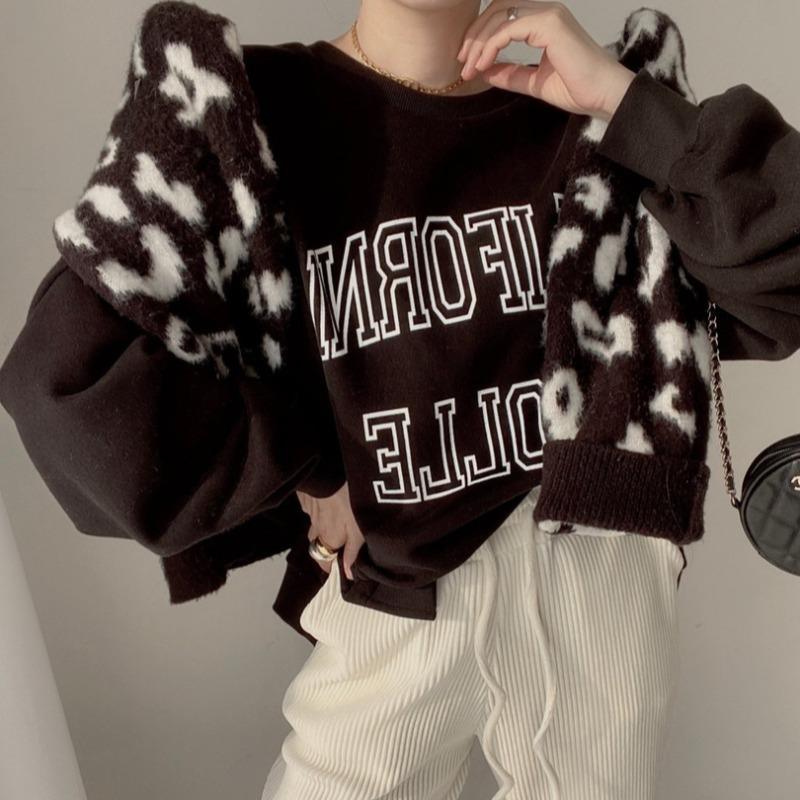 Versatile Western Alphabet Print Slit Sweatshirt - Nioor